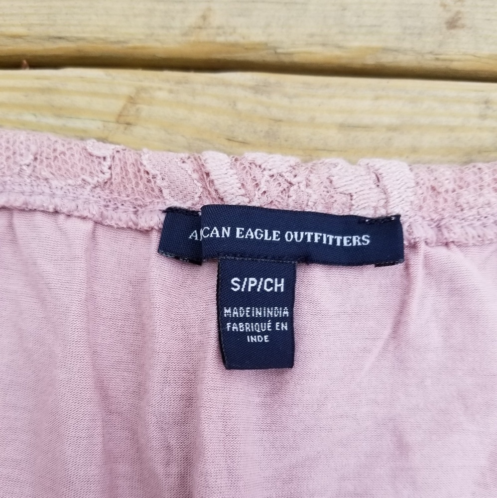 American Eagle Off The Shoulder Lace Top - Picture 3 of 4